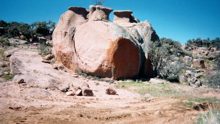 enchanted rock state natural area. 2000 Enchanted Rock State